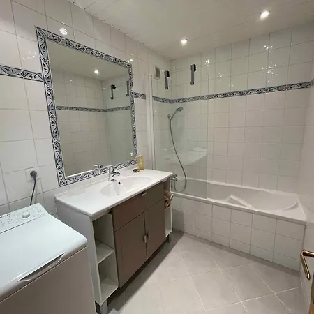 Renove Proche Pistes Et Commerces Avec Balcon - Fr-1-502-459 Tignes